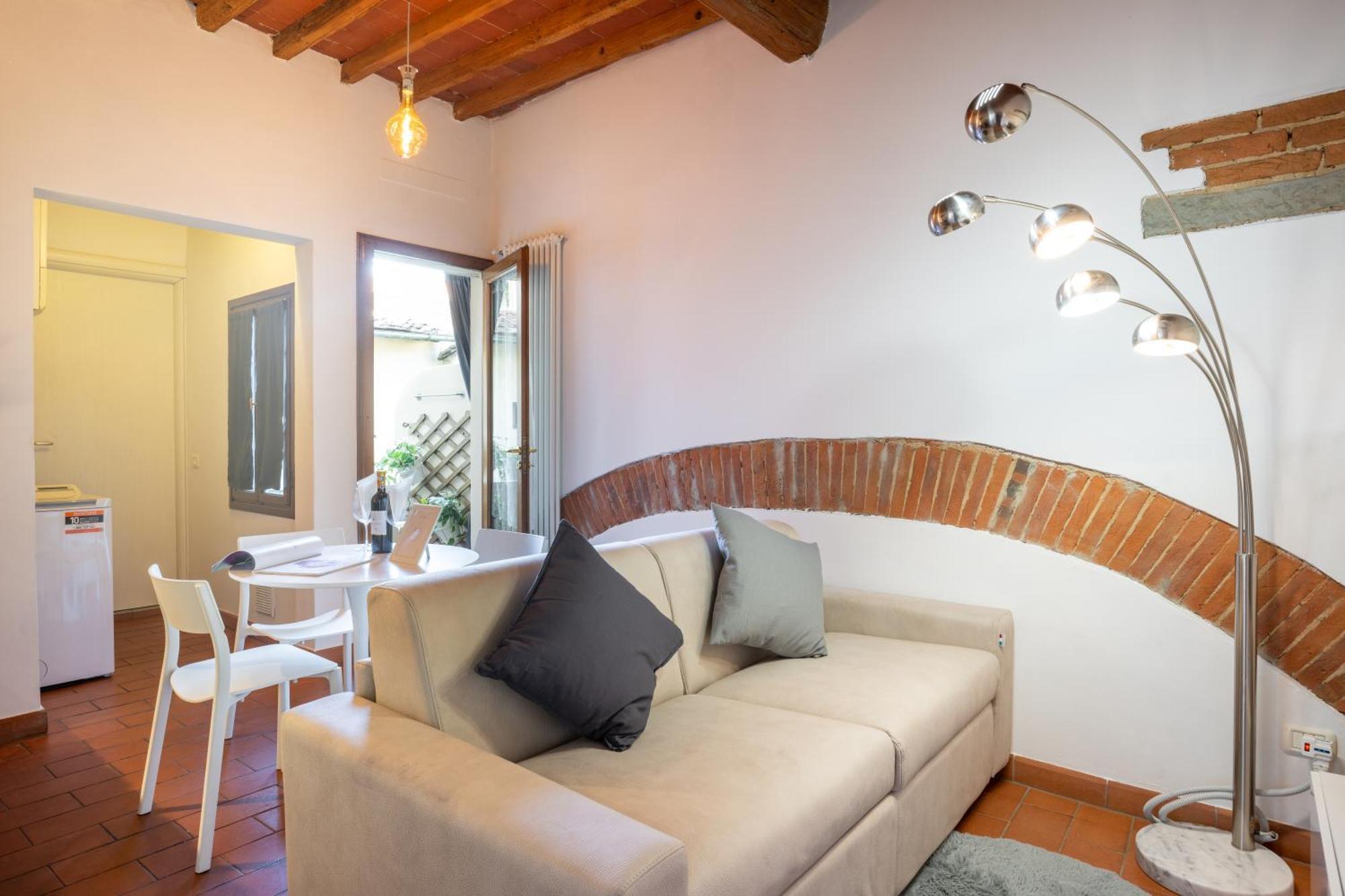 Tipica Cozy House + Parking! Apartment Florence Exterior photo